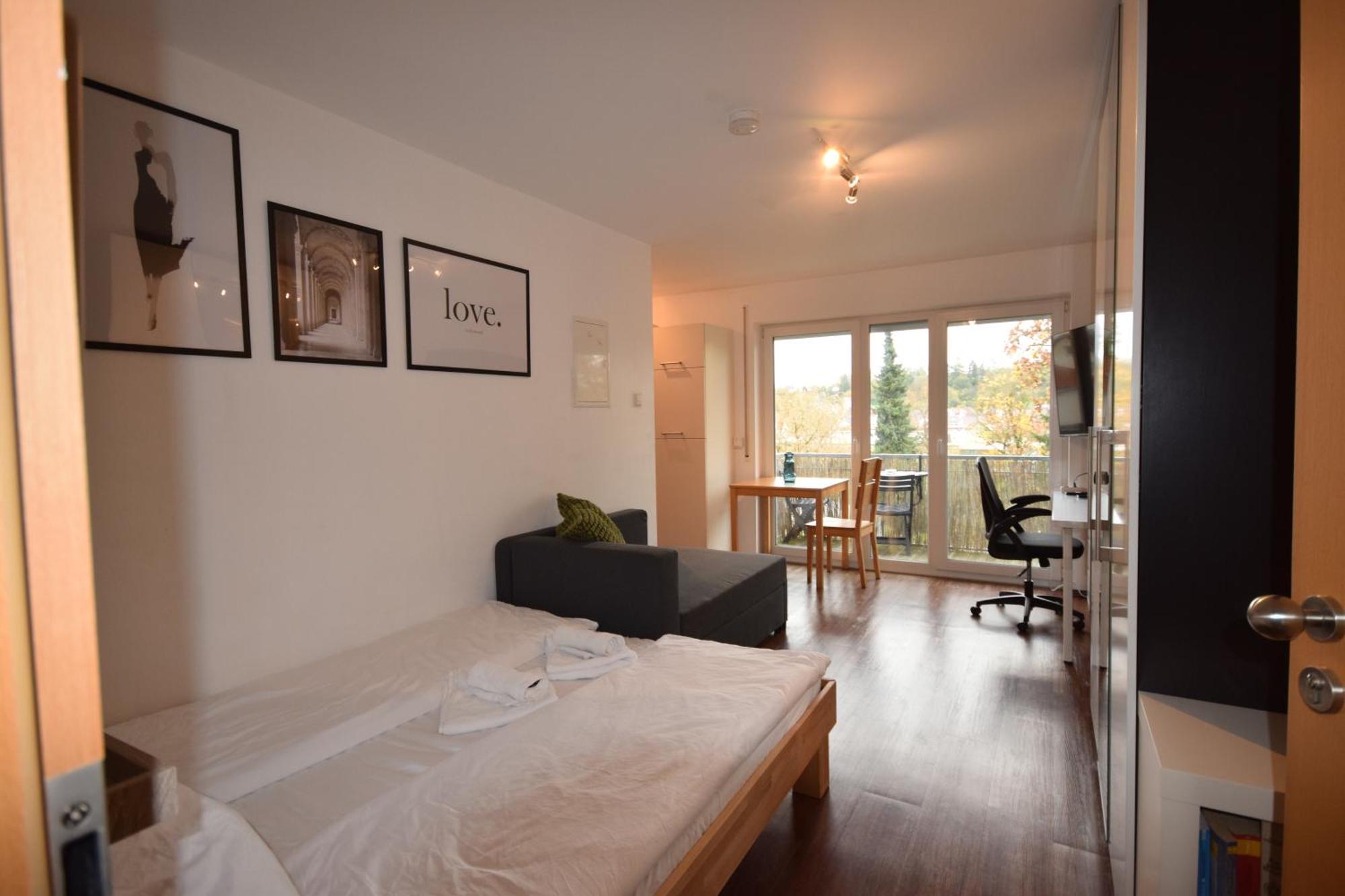 Nestwerk Komfort R23-12 - Balkon, Arbeitsplatz & Zentrumsnah Biberach an der Riß Exterior foto